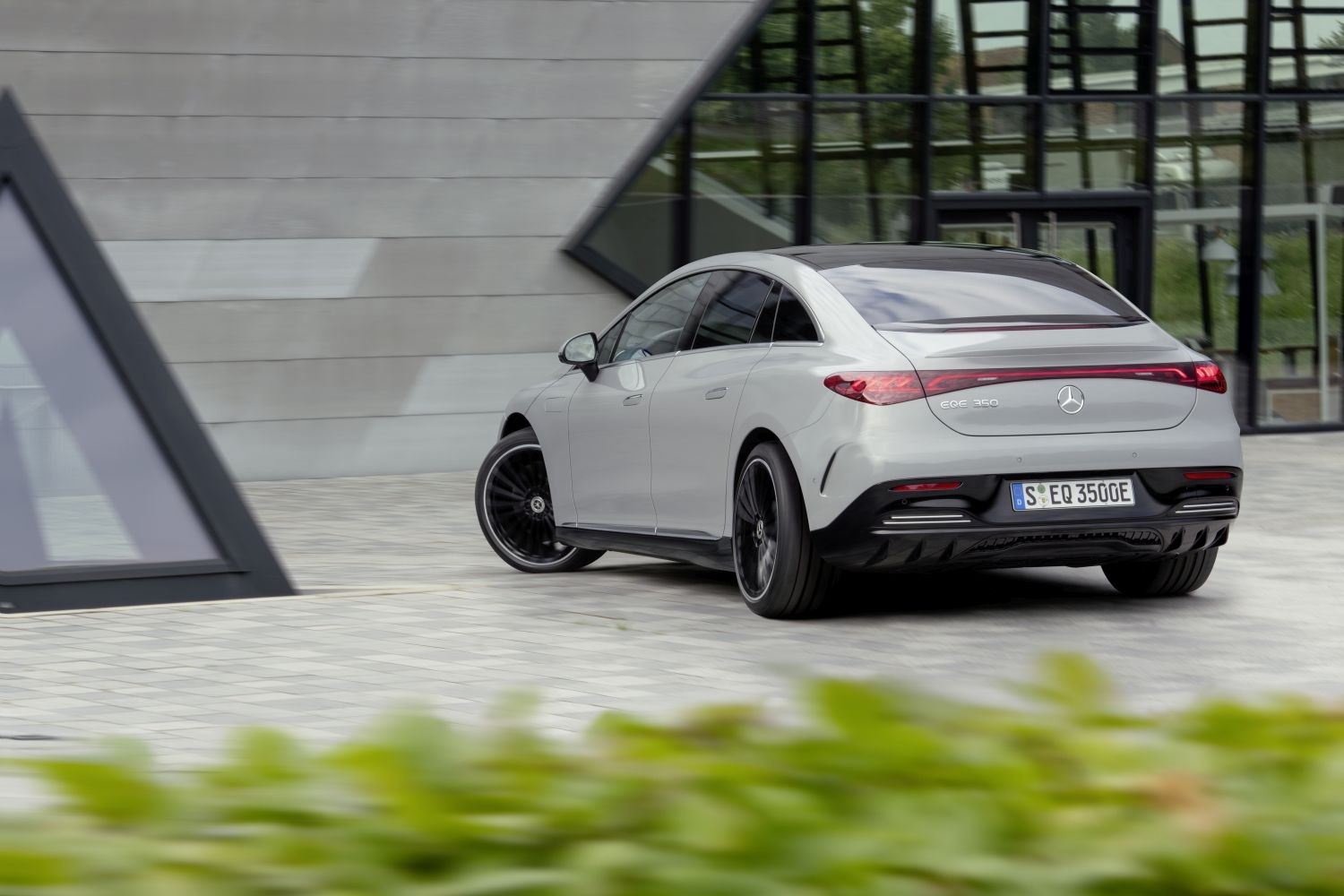 Mercedes Benz EQE V295 AMG EQE 53 90 6 KWh 687 Hp 4MATIC AMG 